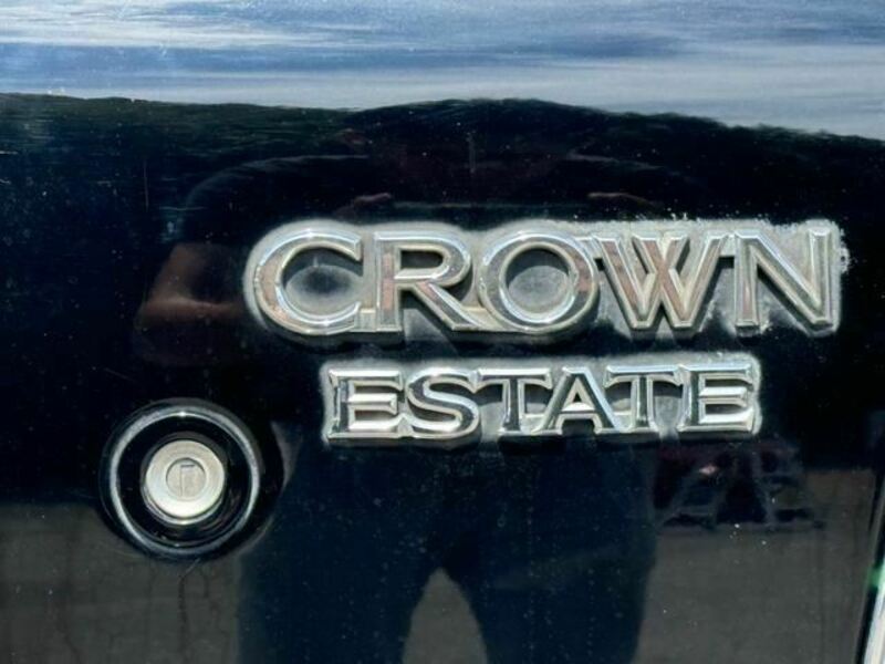 CROWN ESTATE-34