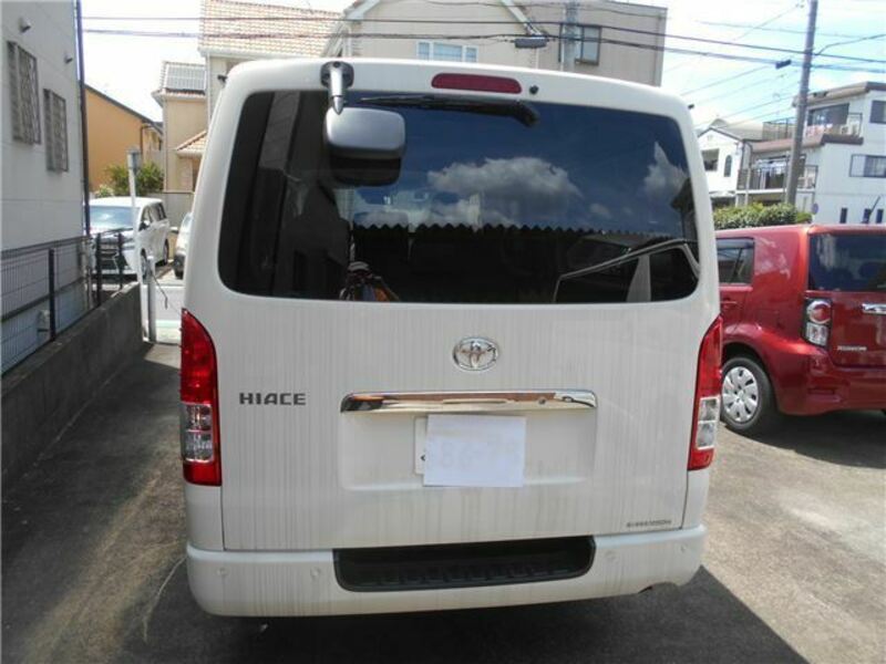 HIACE VAN-27