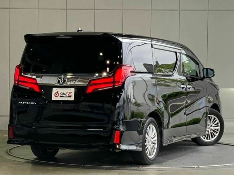 ALPHARD-1