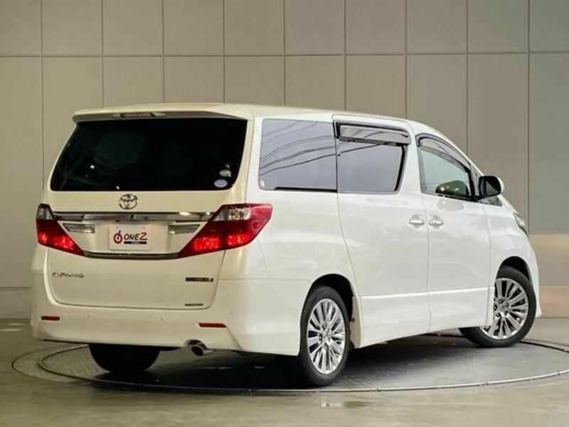 ALPHARD-1