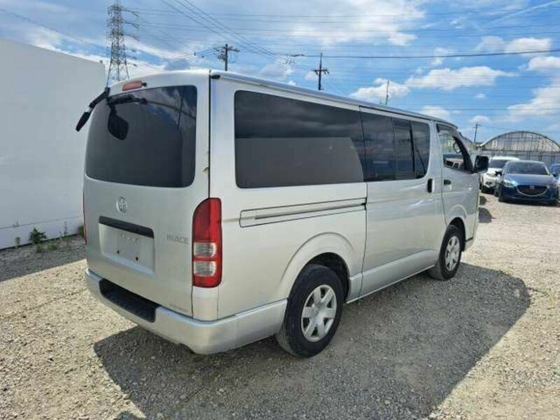 HIACE VAN-6