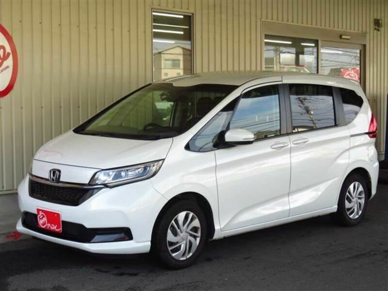 HONDA　FREED