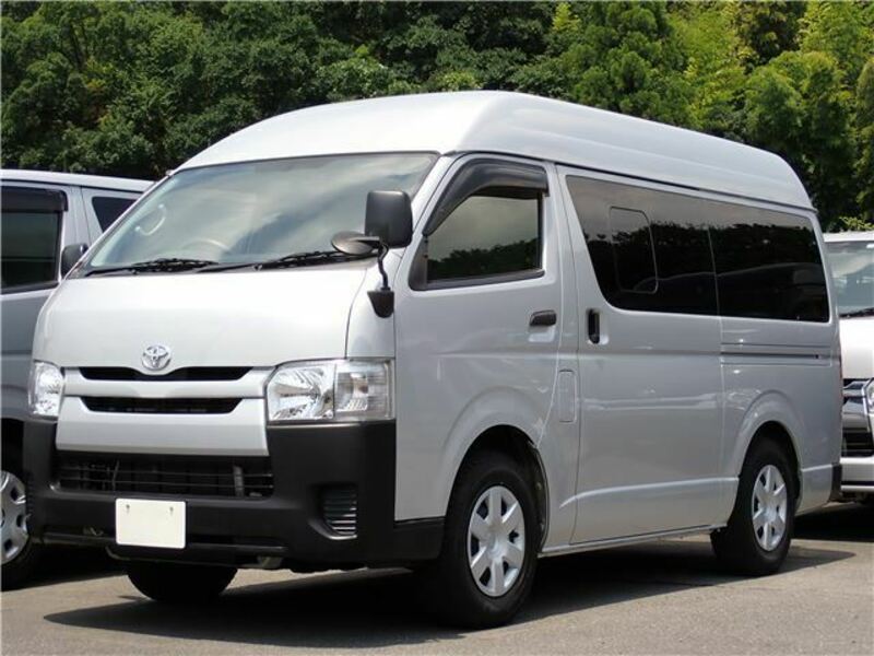 HIACE VAN-1