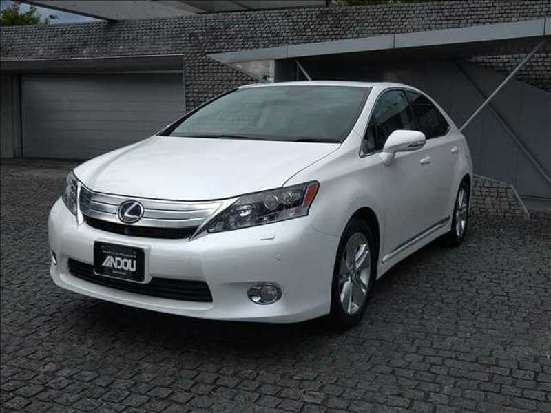 LEXUS　HS