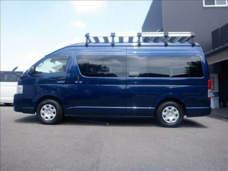 HIACE VAN-13