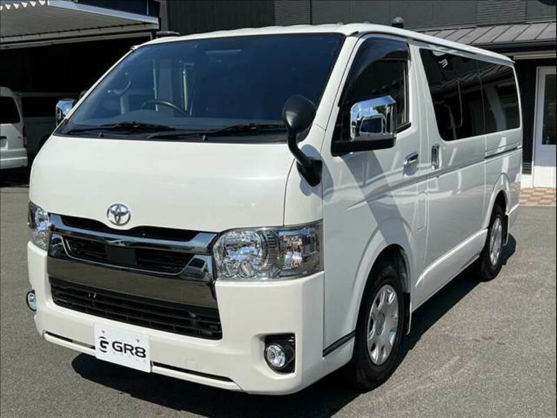 HIACE VAN-11