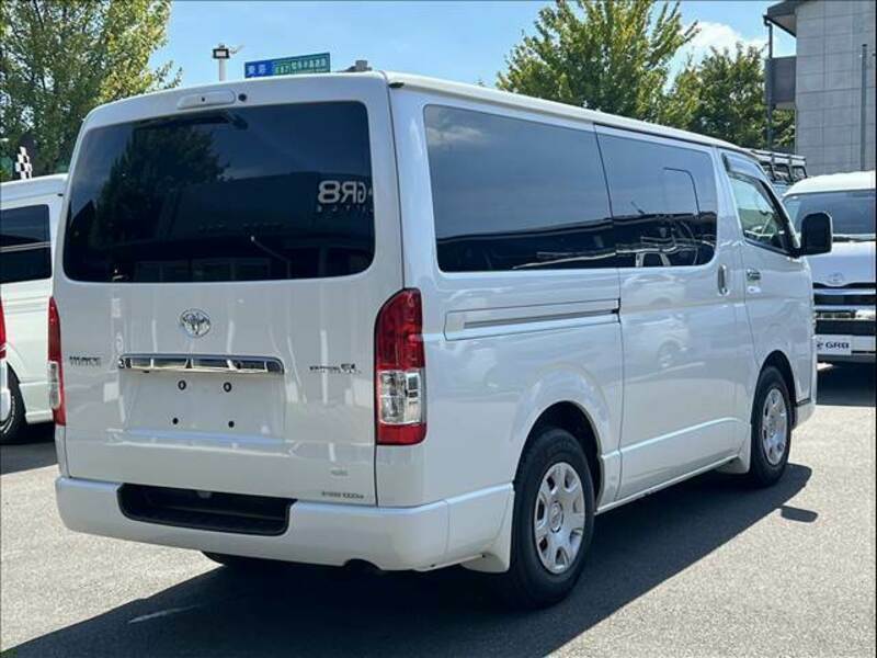 HIACE VAN-14