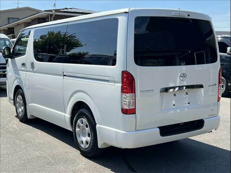 HIACE VAN-15