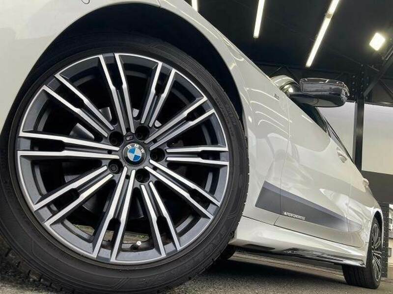 3 SERIES-18