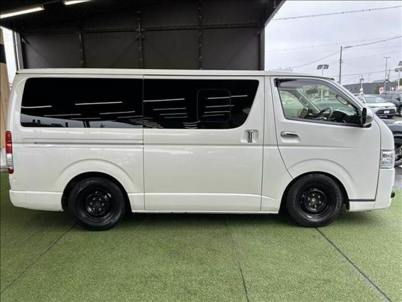 HIACE VAN-14