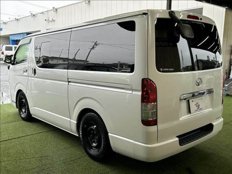 HIACE VAN-15