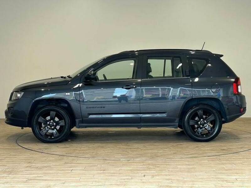 JEEP COMPASS-16