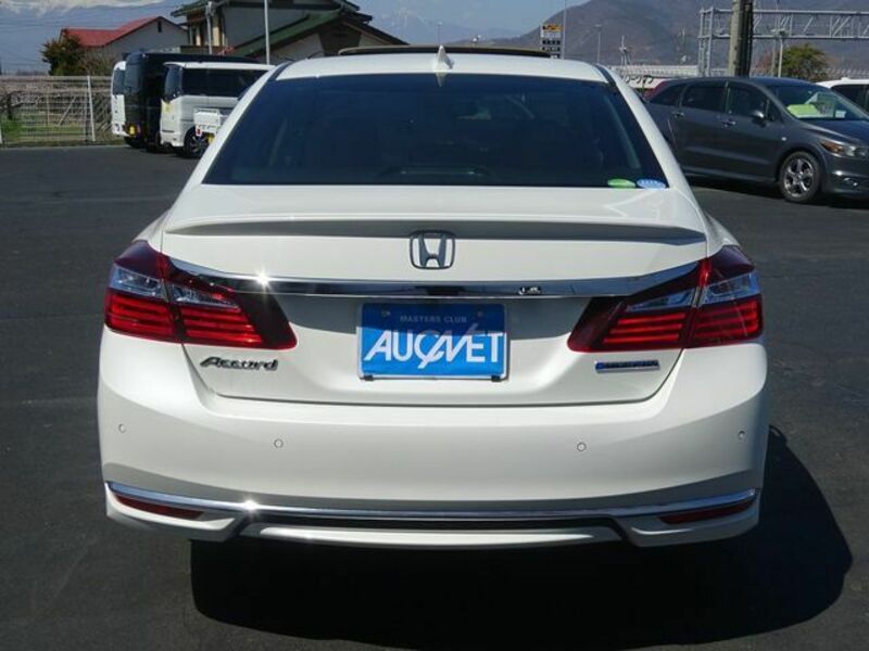 ACCORD HYBRID-4