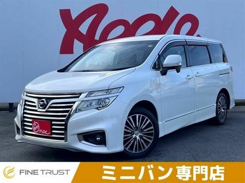 NISSAN　ELGRAND