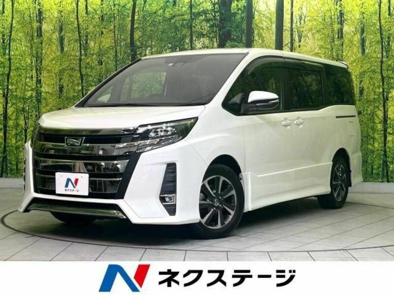 TOYOTA　NOAH