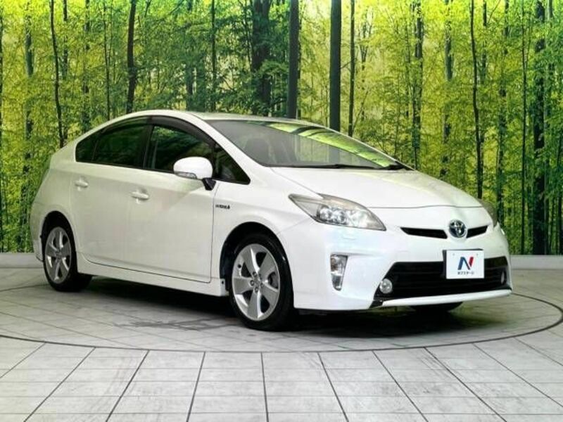 PRIUS-16