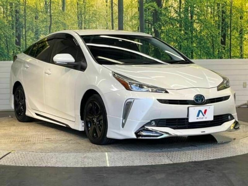 PRIUS-17