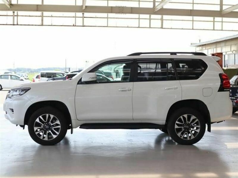 LAND CRUISER PRADO-6