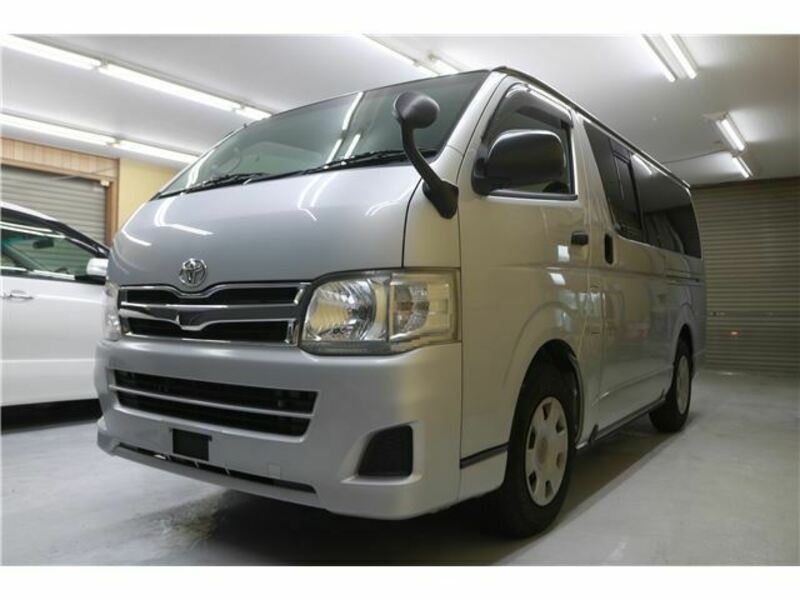 HIACE-3