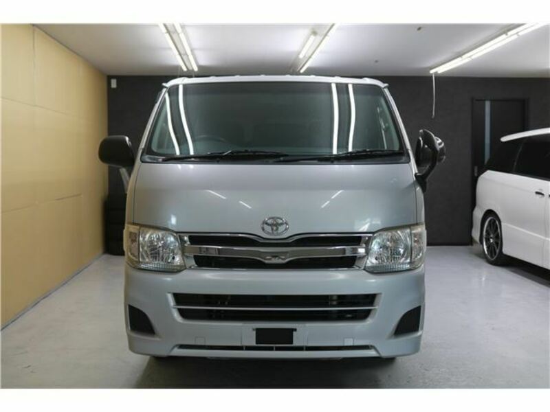 HIACE-22