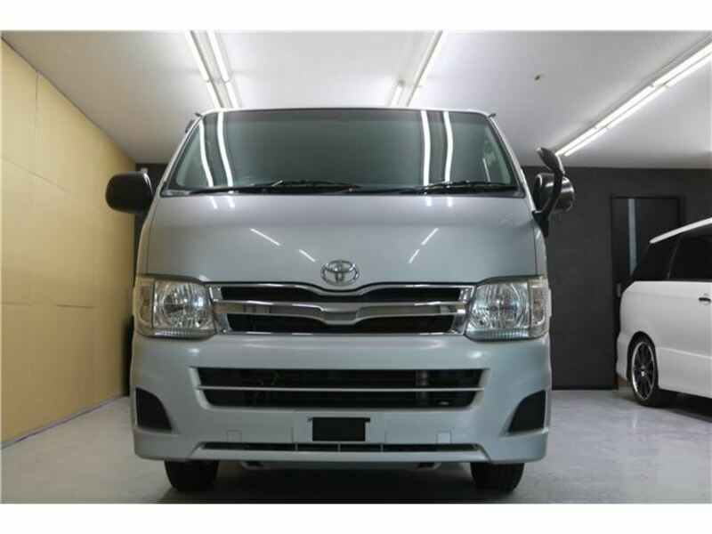 HIACE-23