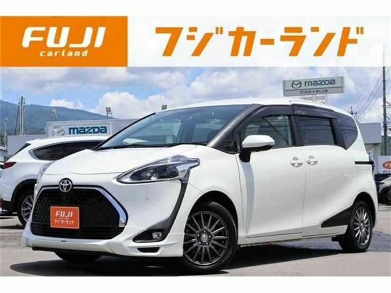 TOYOTA　SIENTA