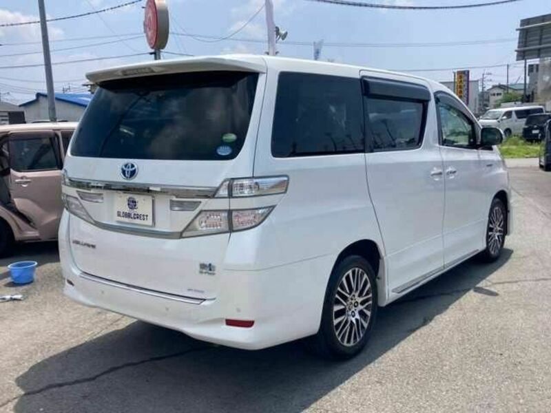 VELLFIRE-4