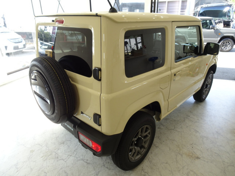 JIMNY-11