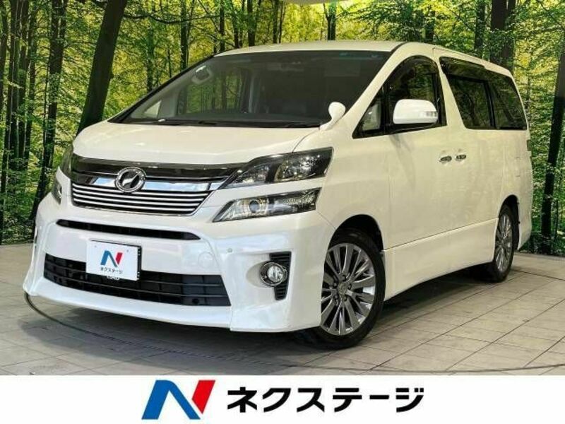 TOYOTA　VELLFIRE