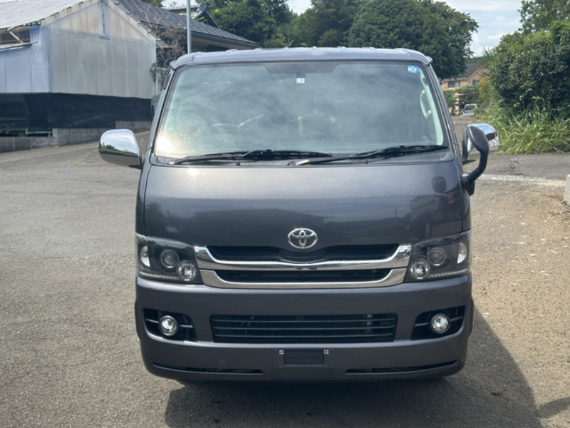 HIACE VAN-16