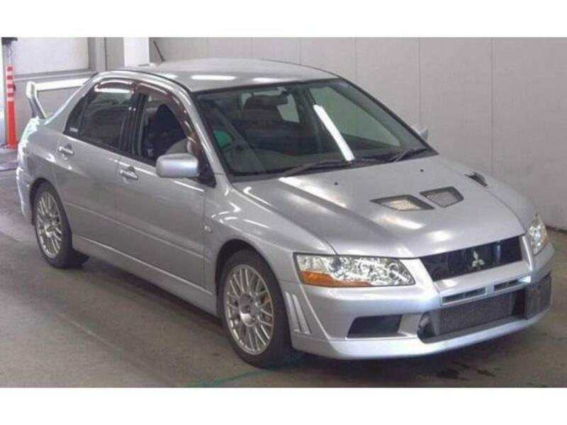 MITSUBISHI　LANCER