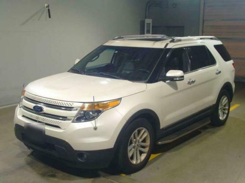 FORD　EXPLORER