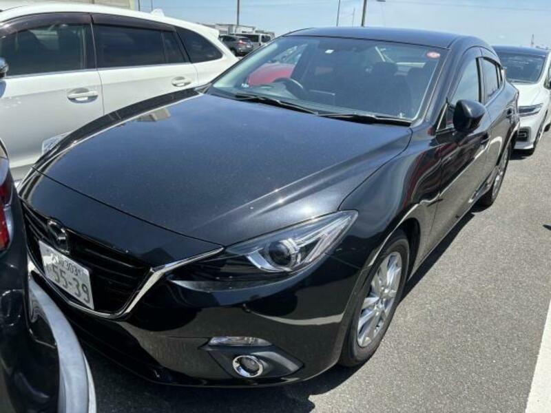 MAZDA　AXELA HYBRID