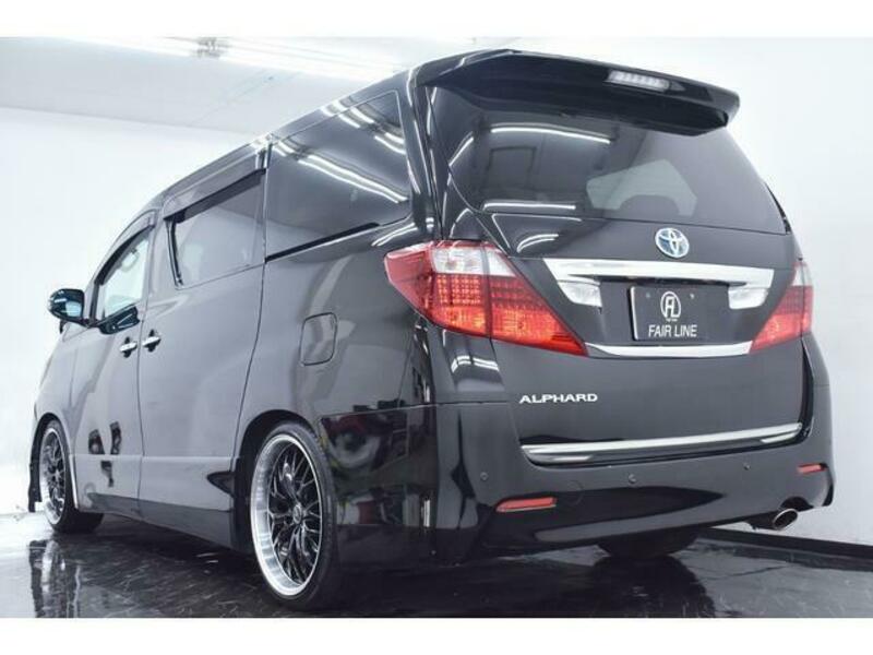 ALPHARD-1