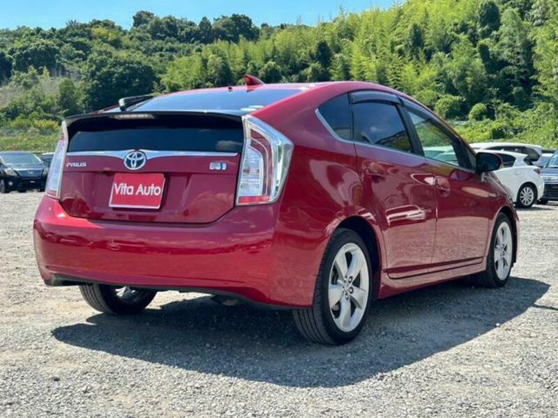 PRIUS-10