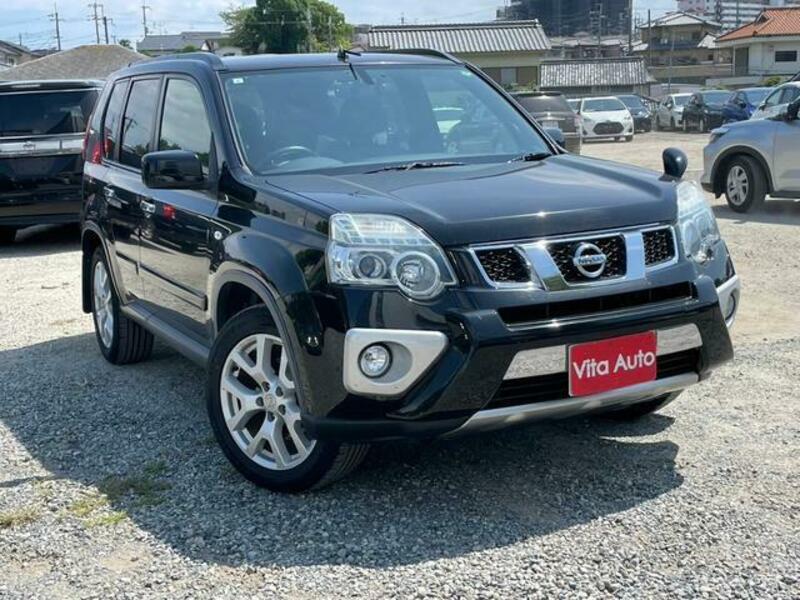 X-TRAIL-1