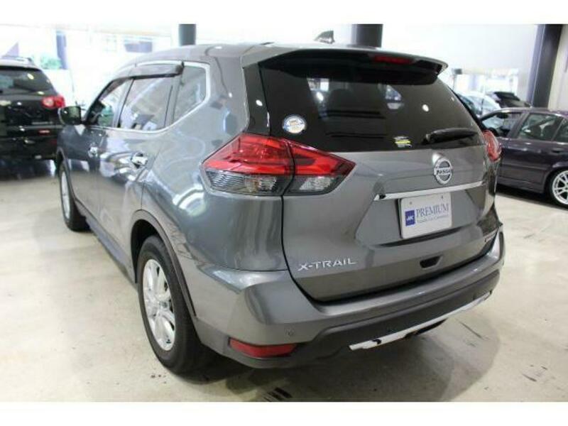 X-TRAIL-12