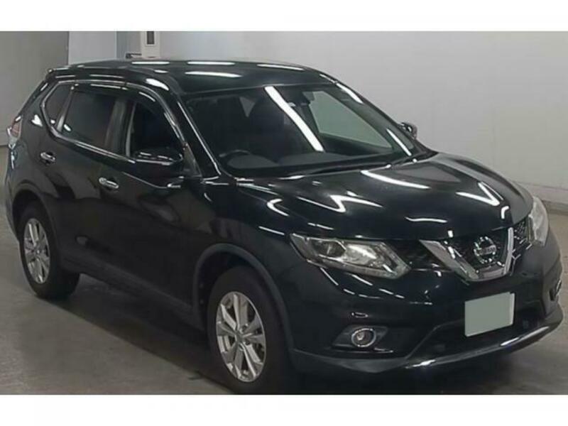 NISSAN　X-TRAIL