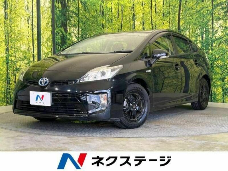 TOYOTA　PRIUS