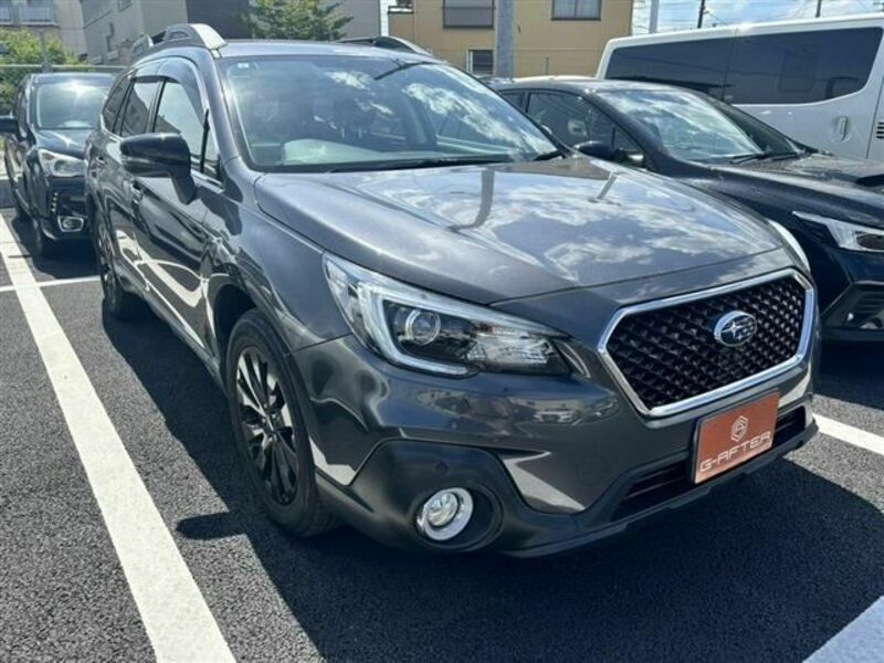 SUBARU　LEGACY OUTBACK