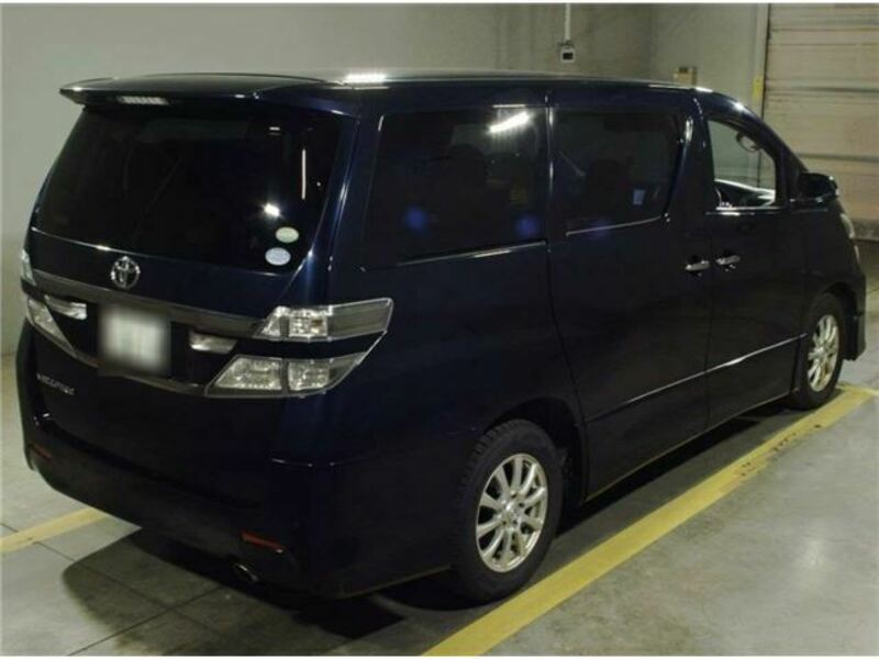 VELLFIRE-1