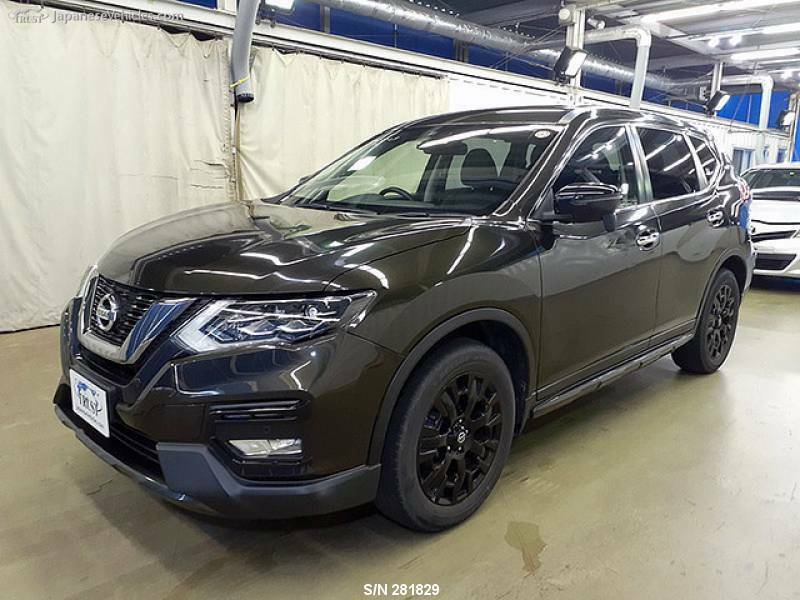 NISSAN　X-TRAIL