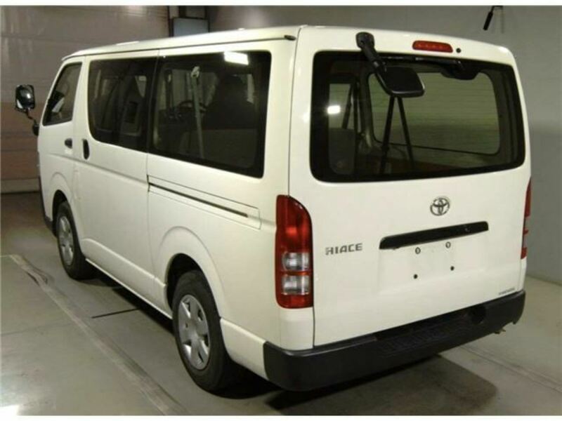 HIACE VAN-3