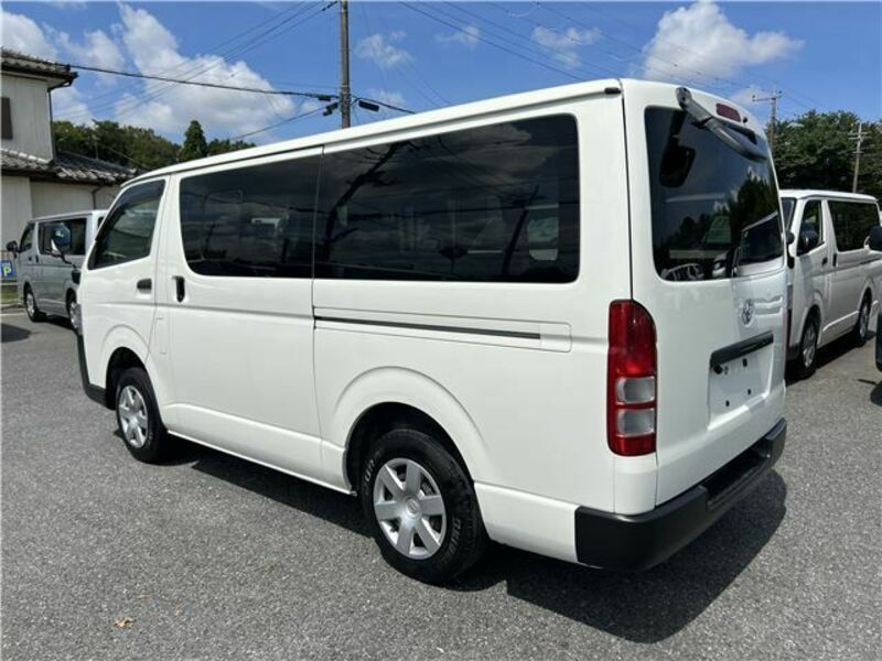 HIACE VAN-4