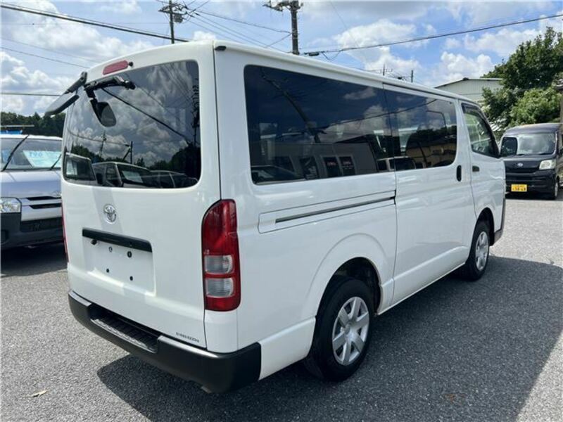 HIACE VAN-6