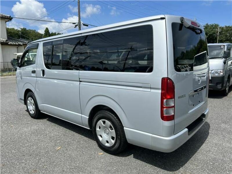 HIACE VAN-4