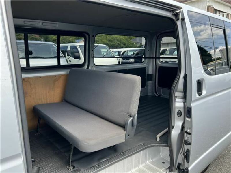 HIACE VAN-24