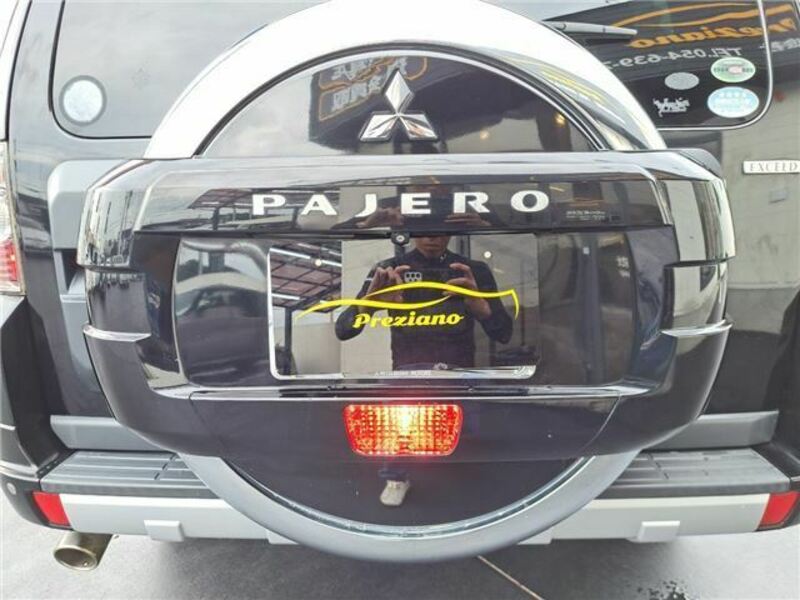 PAJERO-32