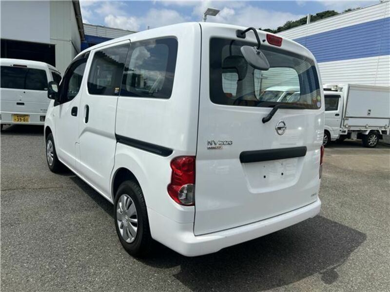 NV200 VANETTE-6