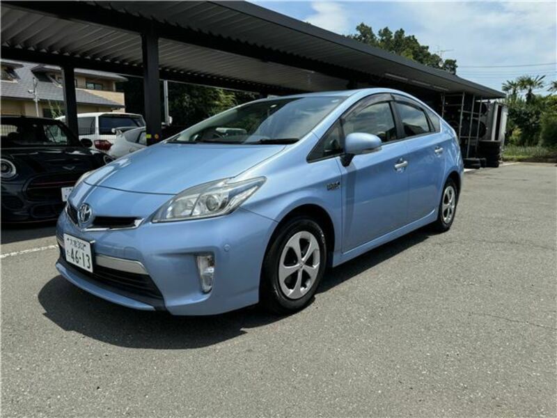 PRIUS PHV